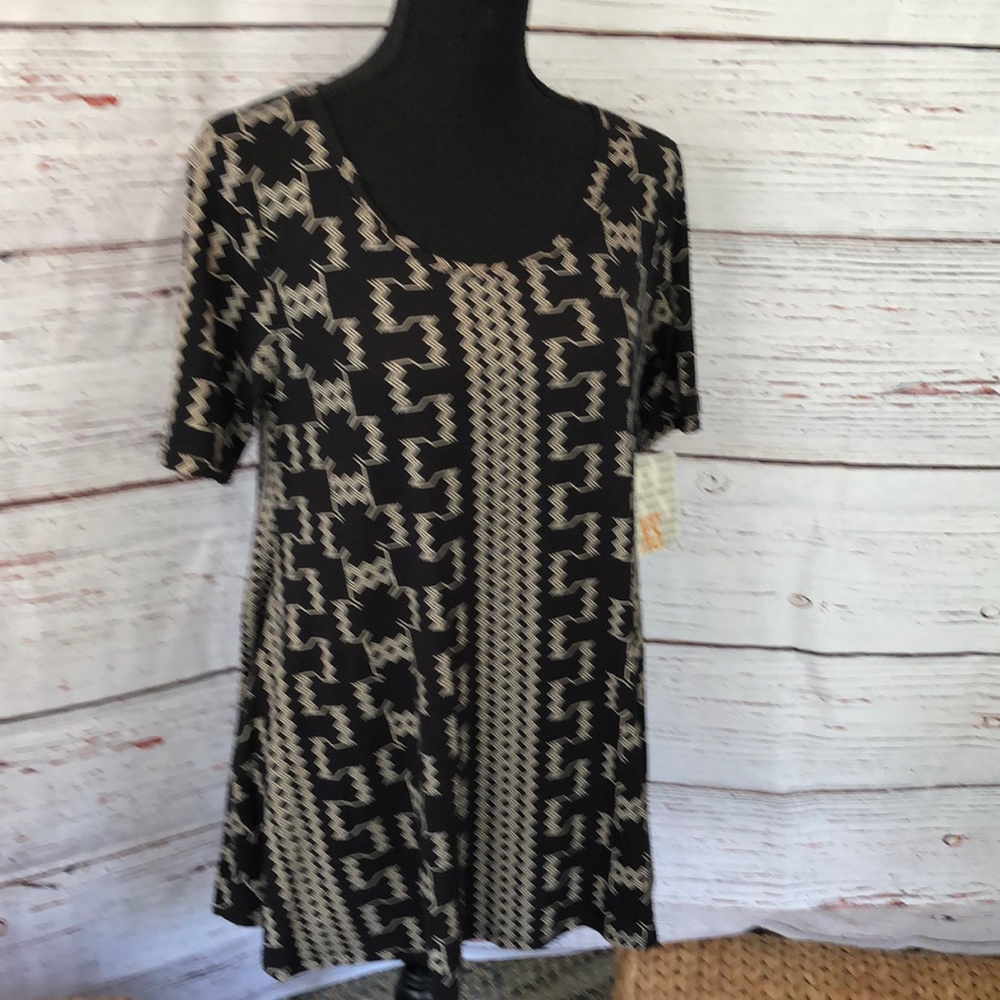LuLaRoe Perfect T